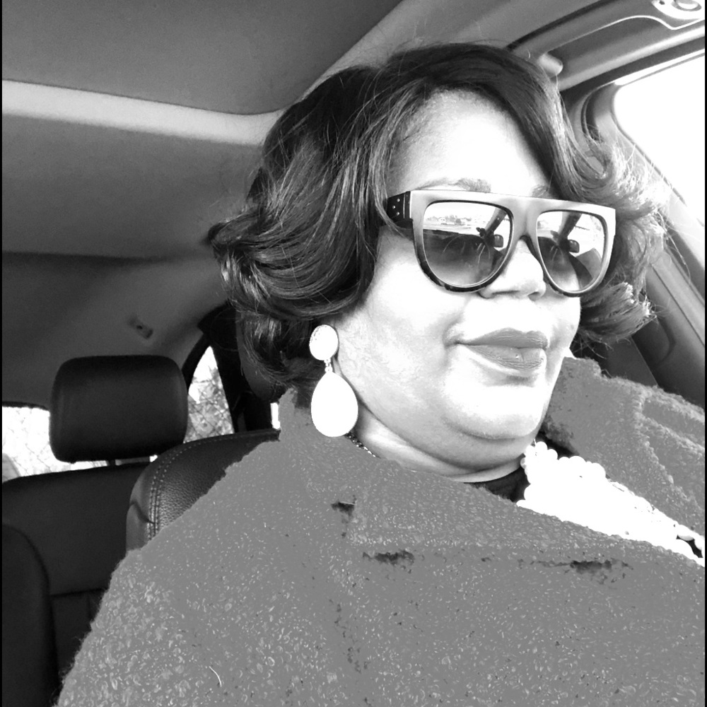 Meet your Posher, Carol